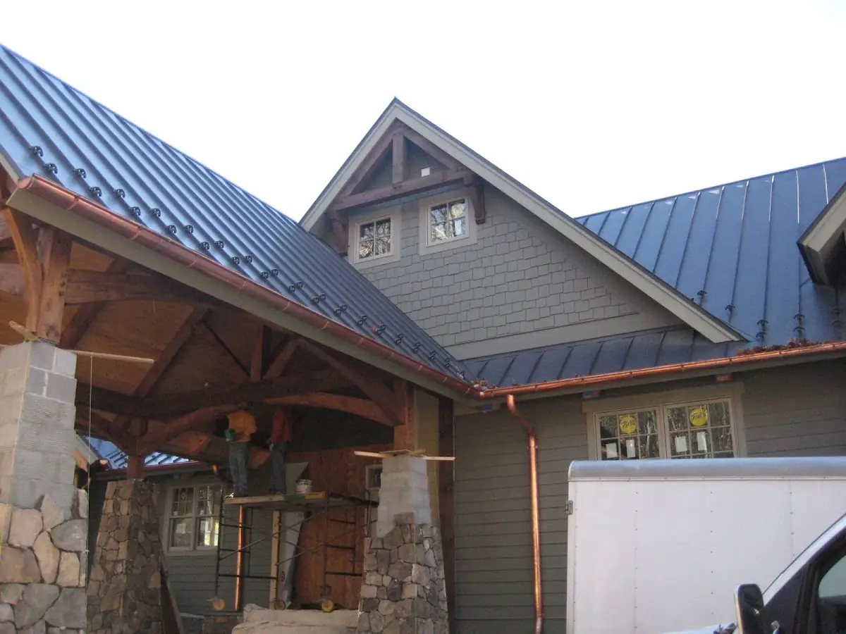 Craftsman Roofing team delivering quality roofing work in Gateway Ranch